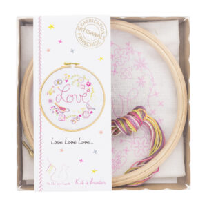 Kit broderie love
