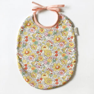 Bavoir en Liberty Barnabee aime le café