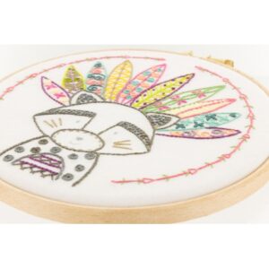 Kit broderie Lulu, chef de tribu – Image 3