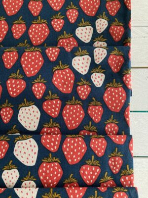 tissu queen of berries
