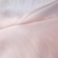 Tissu soie uni rose nude