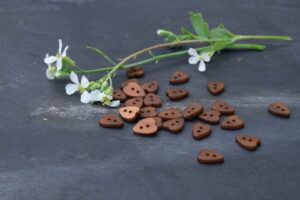 Boutons coeur marine – Image 4