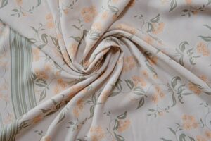 Viscose indienne fond crème Augustine et Balthazar – Image 5