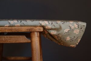 Viscose indienne fond vert Augustine et Balthazar