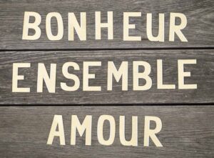 Lettres dorées AMOUR – Image 4